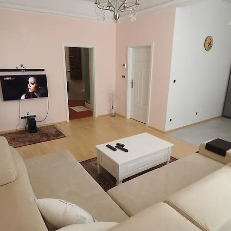 Art Nouveau Apartment *